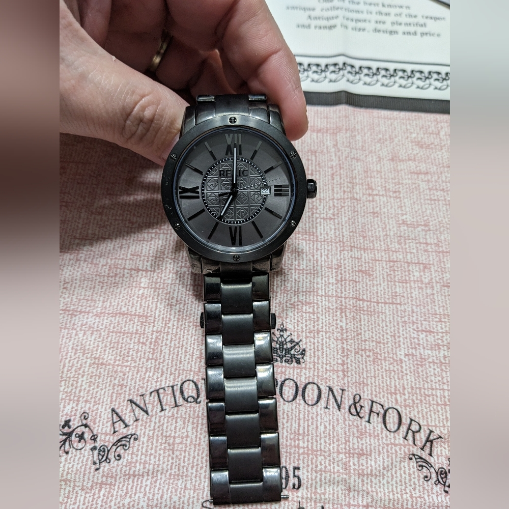 Relic Fossil Watch